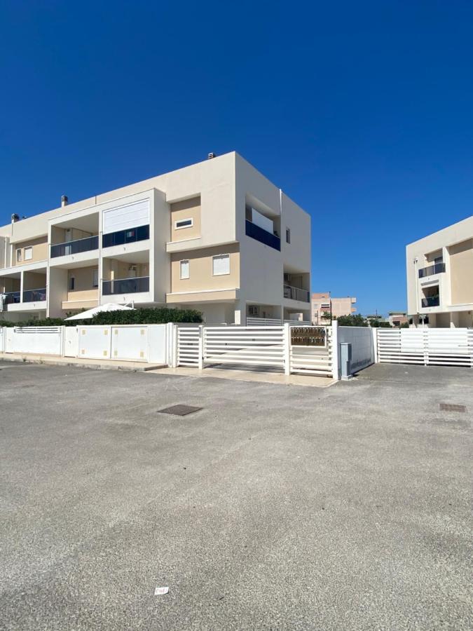 Opuntia Home Monopoli Exteriör bild